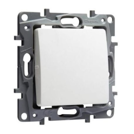 Niloé 106 váltókapcsoló betét közp. fedéllel fehér süllyesztett rugós IP44 1- LEGRAND 764514